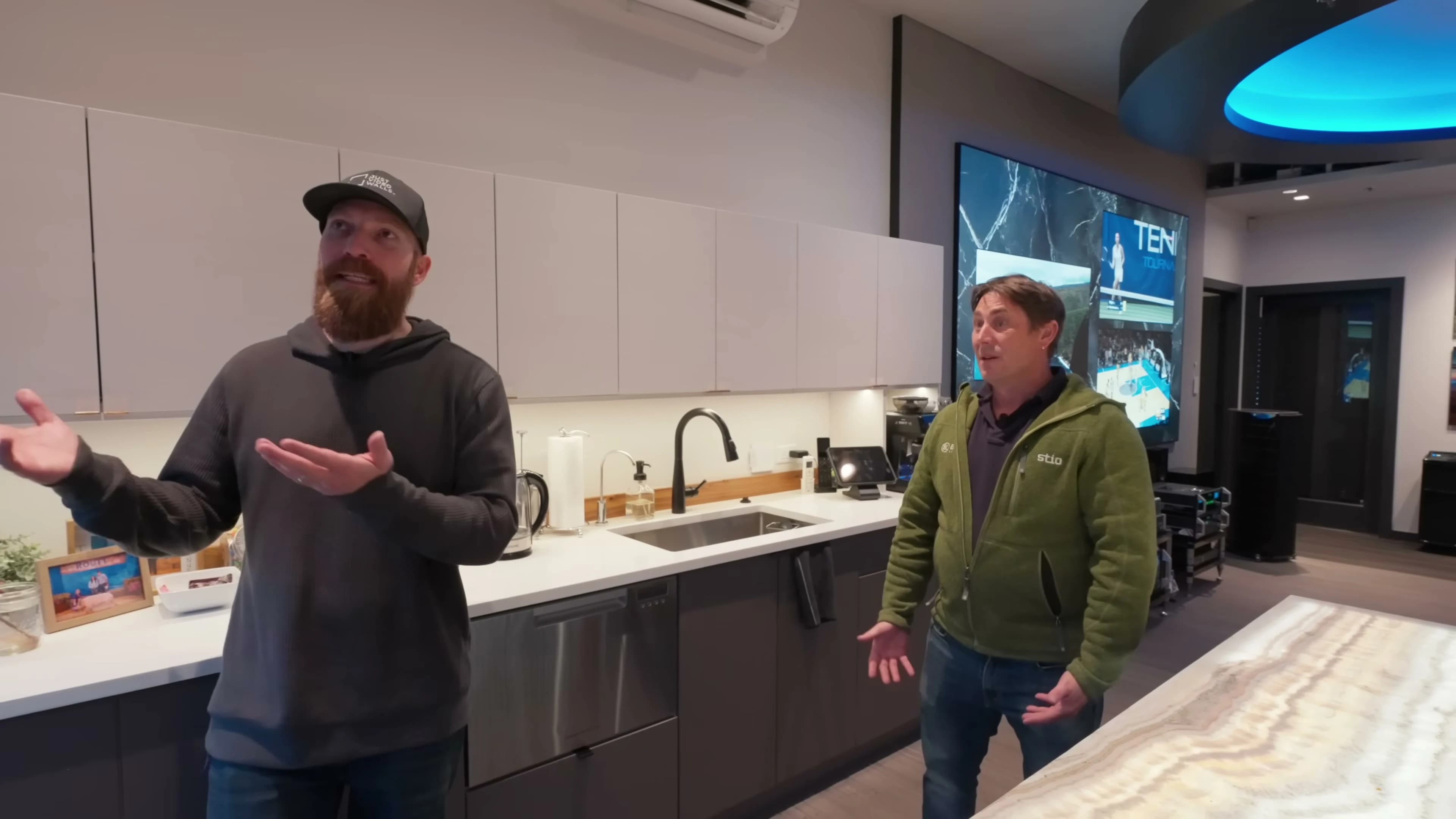 Lutron Palladium shade demonstrations at Cloud9 Integration showroom